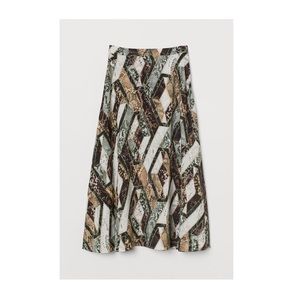 Green Snake Patterned Skirt